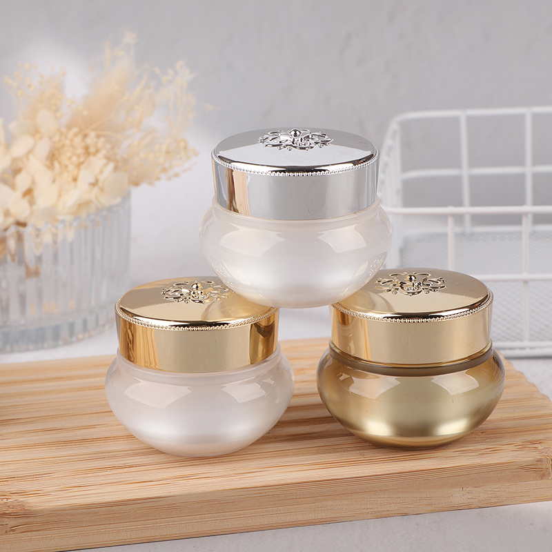 Acryl lege reiscrèmepotten 5/1 - Luxury Skincare & Spa Photos recensie en prijs